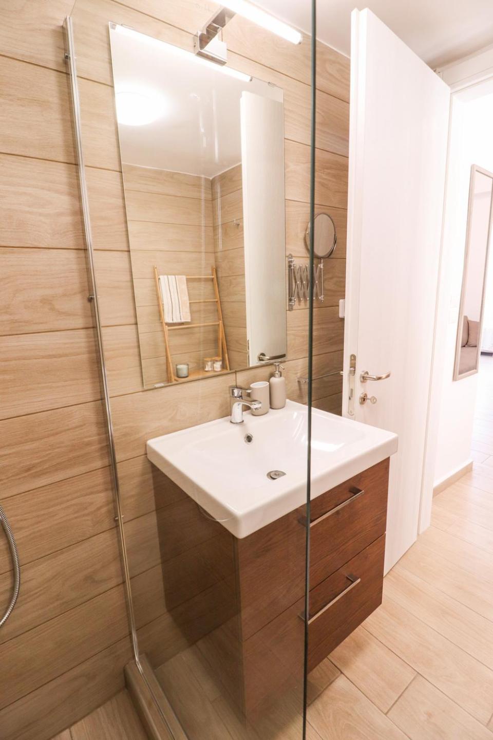 Emilia Suites Эрмуполис Экстерьер фото