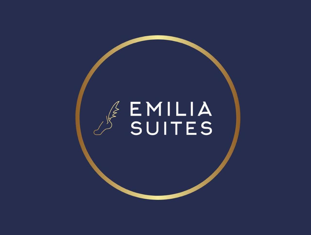 Emilia Suites Эрмуполис Экстерьер фото